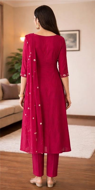 Noor Embroidered Kurta Set - Magenta